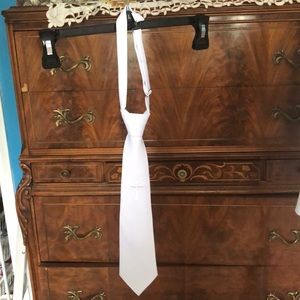 Communion tie
